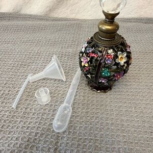 Floral Decorative Enamel Perfume Bottle/ Oil Defuser with Accessories SZ 0.3 OZ